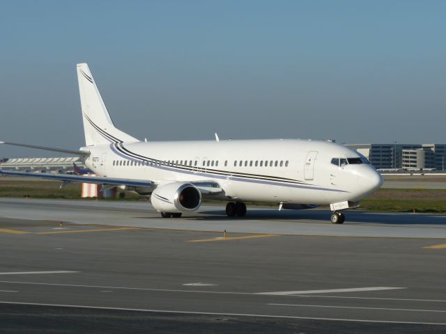 BOEING 737-400 (N802TJ) - Charter