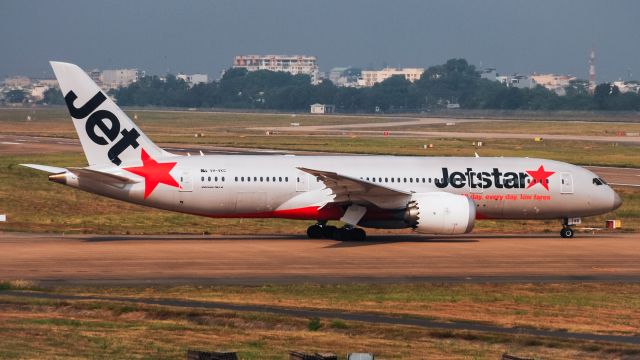 Boeing 787-8 (VH-VKG)