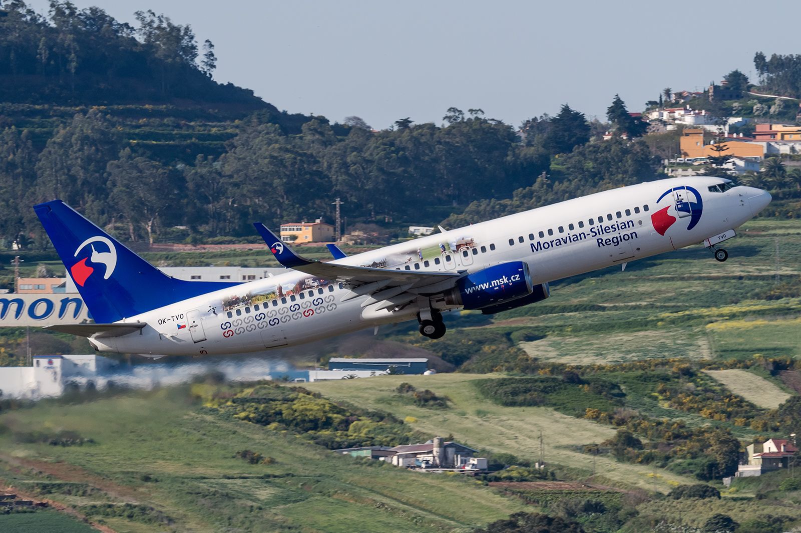 Boeing 737-800 (OK-TVO)