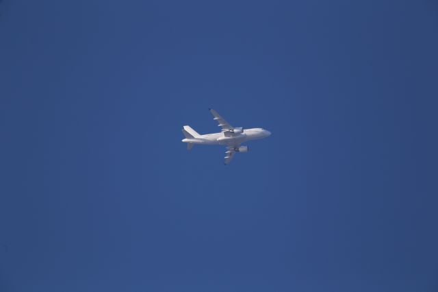 Airbus A319 (G-NOAH)