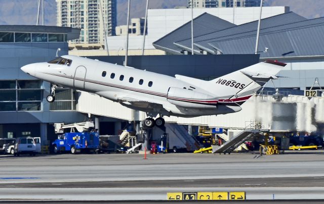 Hawker 800 (N885QS) - N885QS   2005 Raytheon  HAWKER 800XP C/N 258743 - Las Vegas - McCarran International (LAS / KLAS)br /USA - Nevada, January 15, 2014br /Photo: Tomás Del Coro