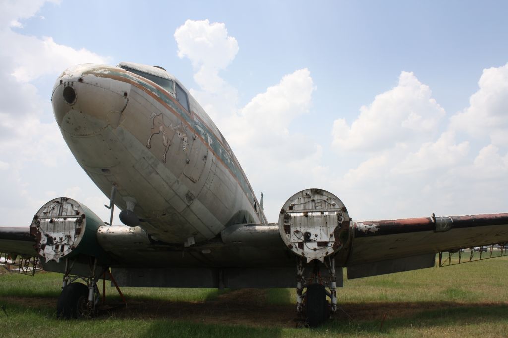 Douglas DC-3 — - An old DC-3 at the Chennault Aviation Mueseum