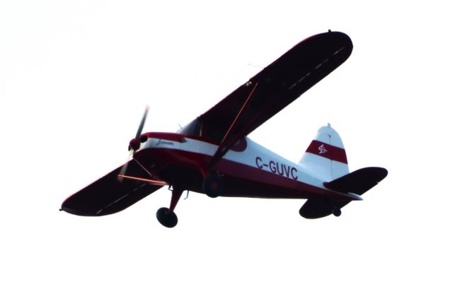 C-GUVC — - C-GUVC Stinson 10-A Survolant la ville de Lavaltrie QC. le 29-10-2023 à 15:17