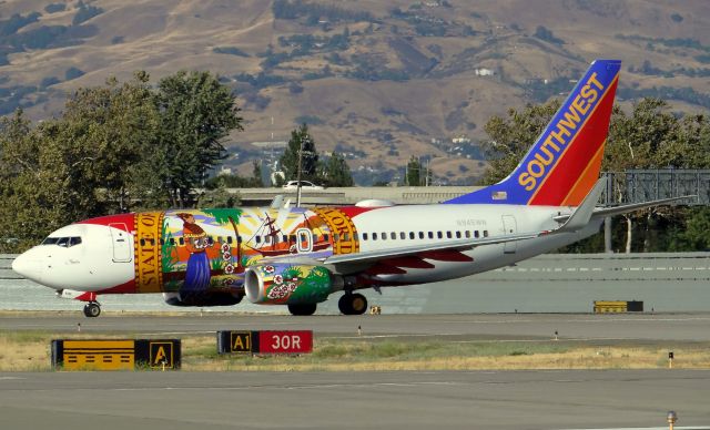 Boeing 737-700 (N945WN) - Florida One