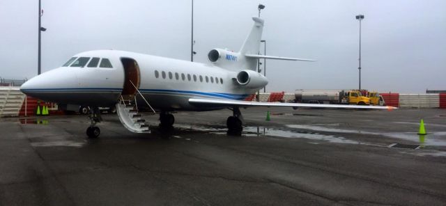 Dassault Falcon 900 (N874VT)