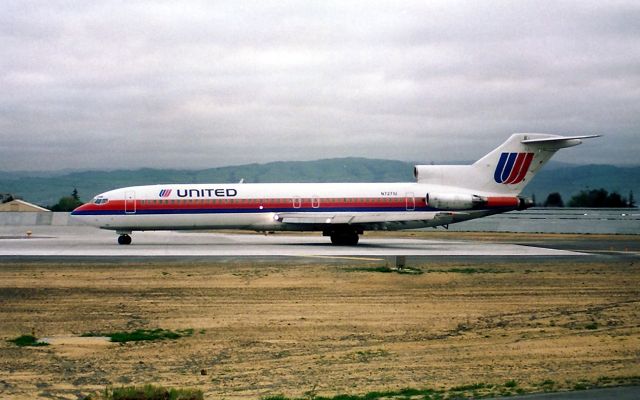 BOEING 727-200 (N7271U) - KSJC - mid 1990s at San Jose, this 727 set to roll 30L on take off for ORD