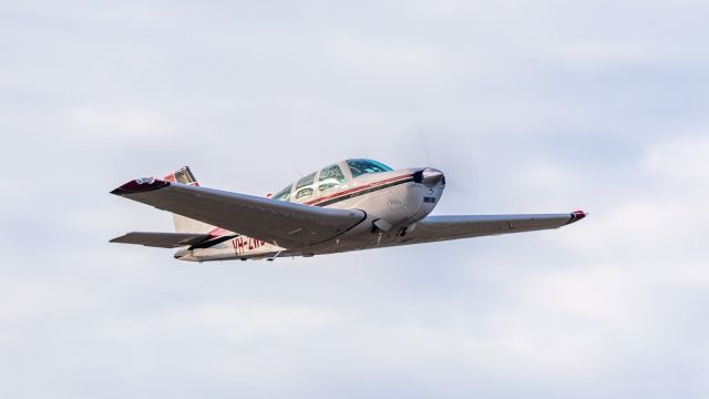 Beechcraft Bonanza (33) (VH-ZWB)