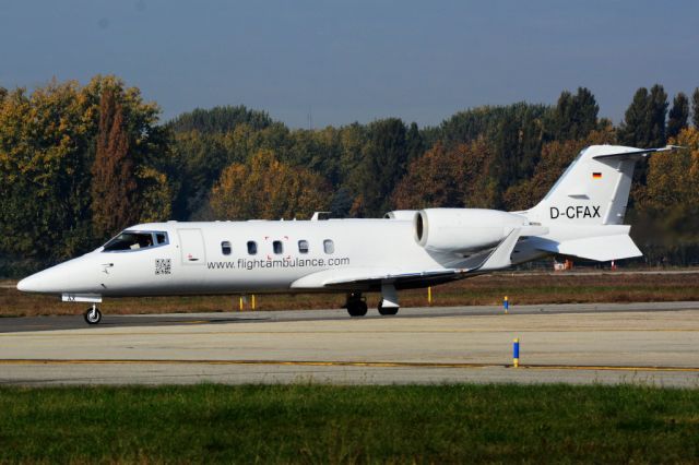 Learjet 35 (D-CFAX)