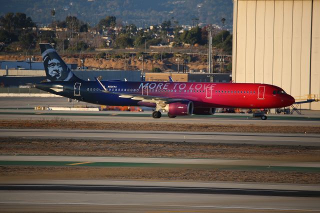 Airbus A321neo (N926VA)