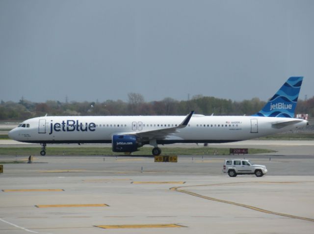 Airbus A321neo (N4058J)