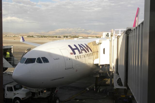 — — - Hawaiian Airlines Airbus A330 in KLAS