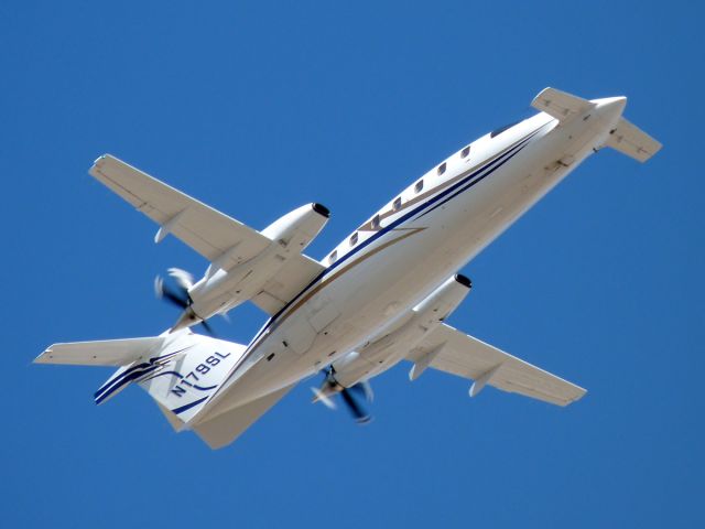 Piaggio P.180 Avanti (N179SL)