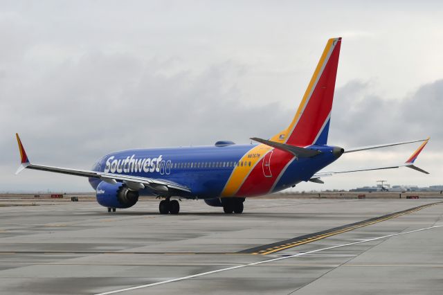 Boeing 737 MAX 8 (N8767M)