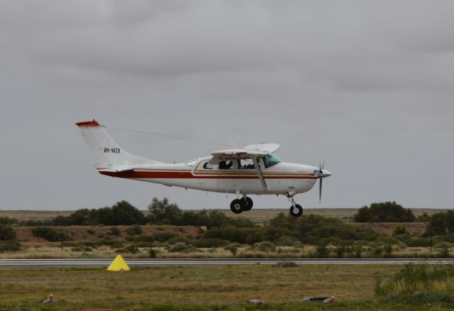 Cessna 206 Stationair (VH-WZX)