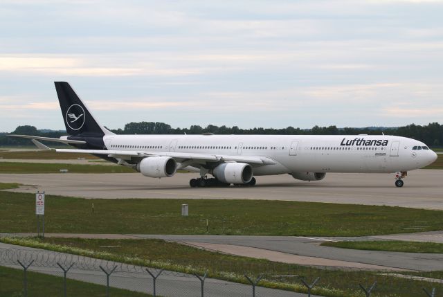 Airbus A340-600 (D-AIHI)