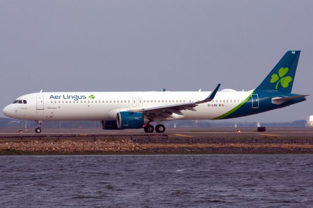 Airbus A321neo (EI-LRB)