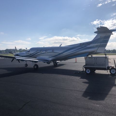 Pilatus PC-12 (N42NP)
