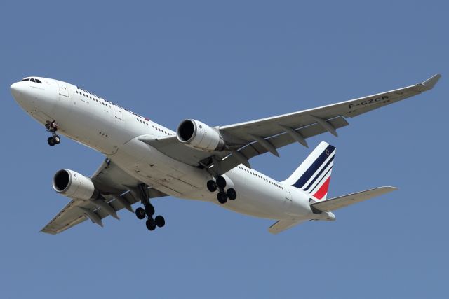 Airbus A330-200 (F-GZCB) - 08/05/2021: Flight from Paris (CDG) on final to runway 30. Duration was 03h55m.