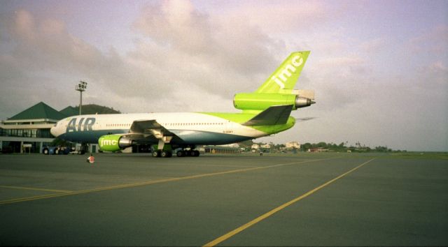 McDonnell Douglas DC-10 (G-GOKT) - jmc