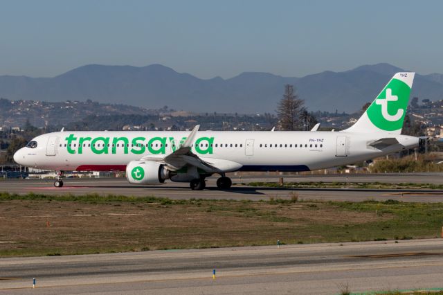 Airbus A321 (PH-YHZ) - Transavia new A321 at Malaga