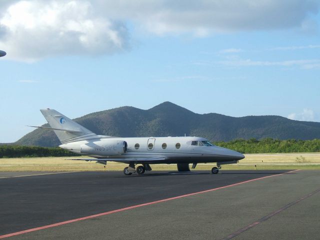 Dassault Falcon 10 (N655PE) - Beef Island