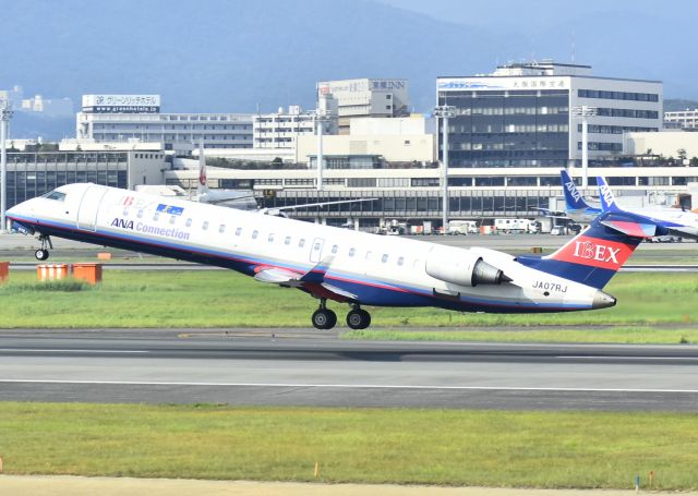 Canadair Regional Jet CRJ-700 (JA07RJ)