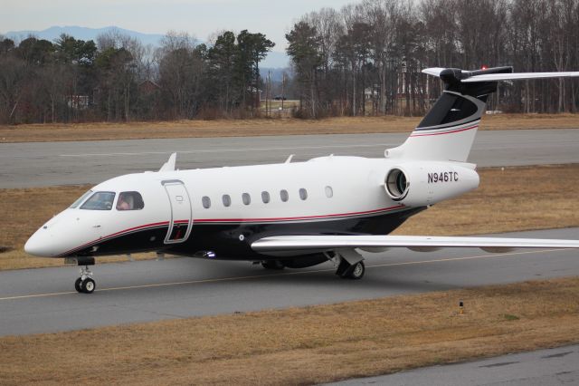 Embraer Legacy 550 (N946TC)