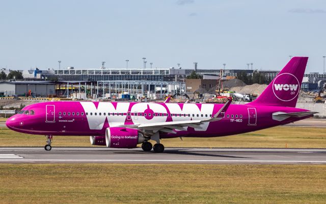 Airbus A320neo (TF-NEO)