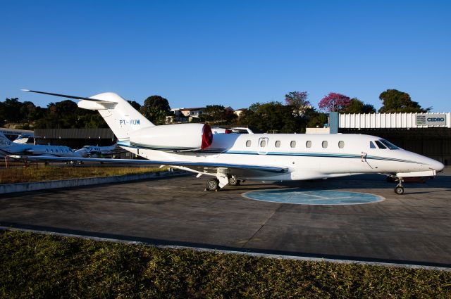 Cessna Citation X (PT-WUM)