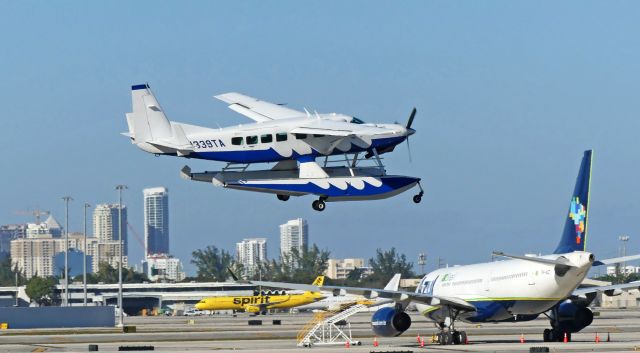 Cessna Caravan (N339TA) - Takeoff from Rwy 10R