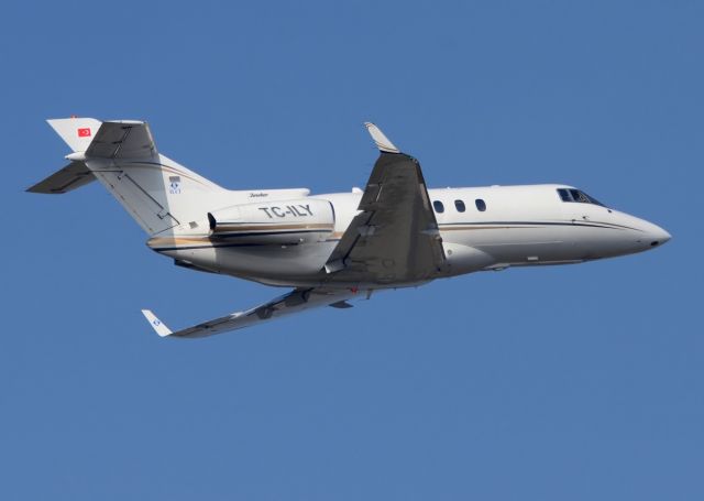 Hawker 800 (TC-ILY)