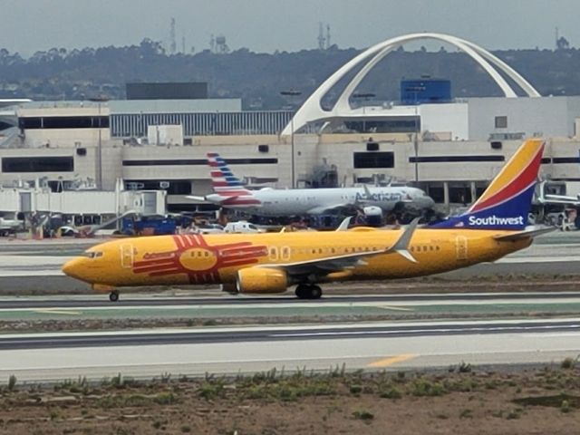 Boeing 737-800 (N8655D) - Photo taken on 9/19/2024 just before I left KLAX