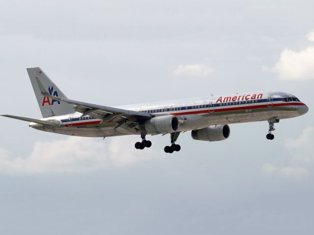 N645AA — - Raw photo courtesy of LEARJETMIAMI - thank you!