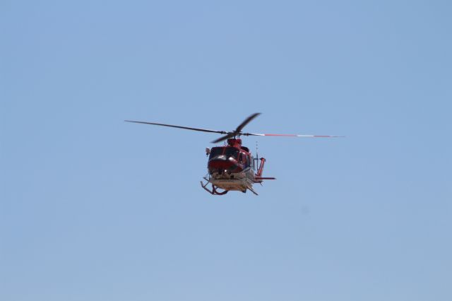 Bell 412 (N807JS) - APPROACH KMYF