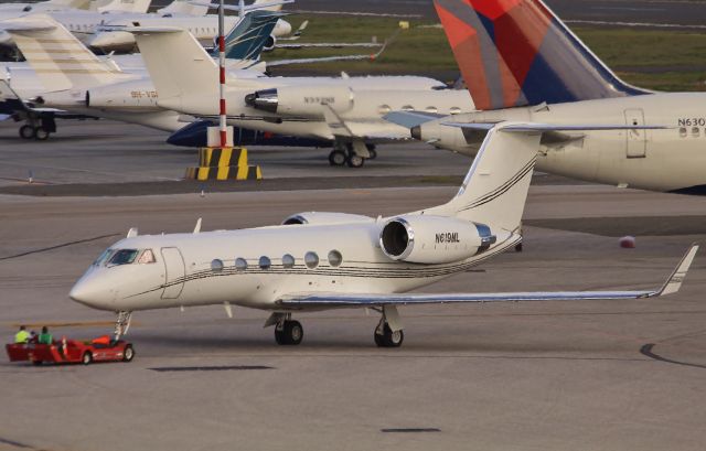 Gulfstream Aerospace Gulfstream IV (N619ML)