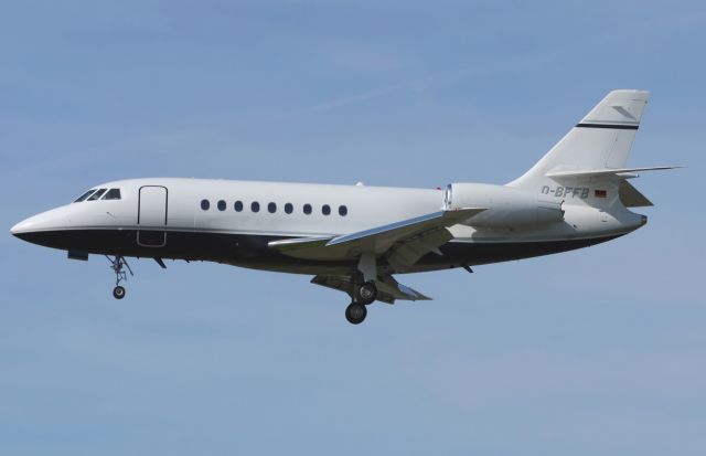 Dassault Falcon 2000 (D-BFFB) - 14/04/2013br /Landing 27