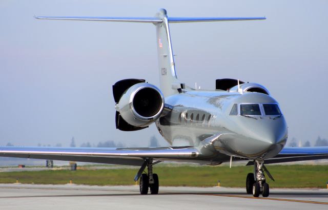 Gulfstream Aerospace Gulfstream IV (N222RA)