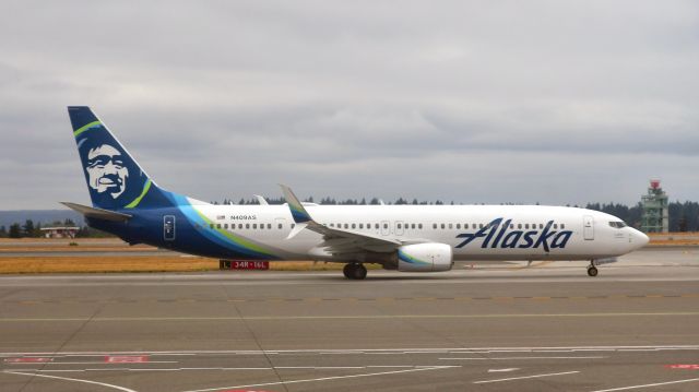 Boeing 737-900 (N409AS) - Alaska Airlines Boeing 737-990ER(WL) N409AS in Seattle 