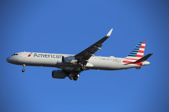 Airbus A321neo (N444UW)