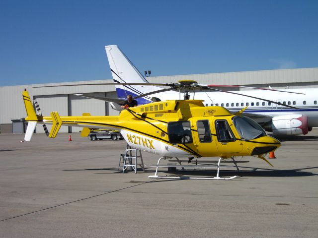 Bell 407 (N27HX) - At DIA/Signature