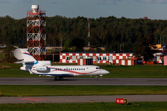 Dassault Falcon 7X (RA-09010)