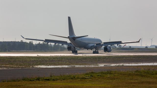 Airbus A330-900 (F-WWYM)
