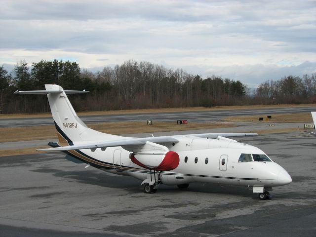 Fairchild Dornier 328JET (N419FJ) - Goog looking ride!