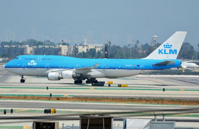 Boeing 747-400 (PH-BFI)
