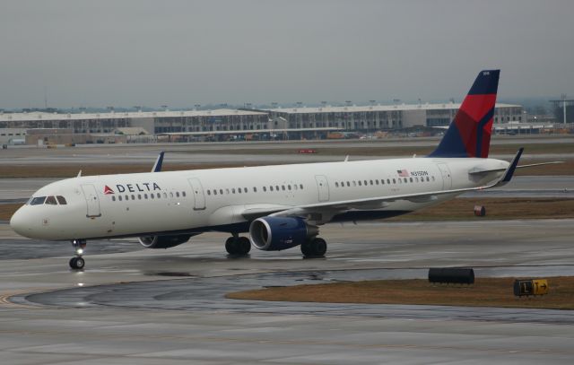Airbus A321 (N315DN)