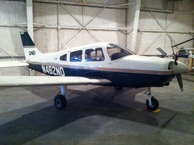 Piper Cherokee (N462ND)