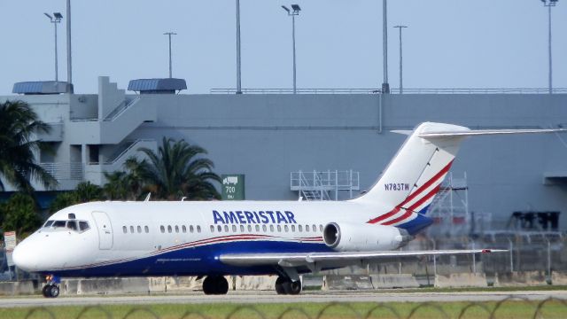 Douglas DC-9-10 (N783TW)