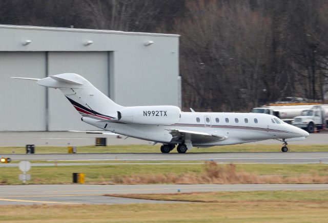 Cessna Citation X (N992TX) - N992TX blasting off runway 24 at KTEB, headed for MMSD (4h 52m Flight Time)