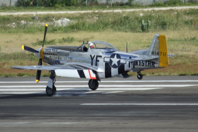 North American P-51 Mustang (N151HR)