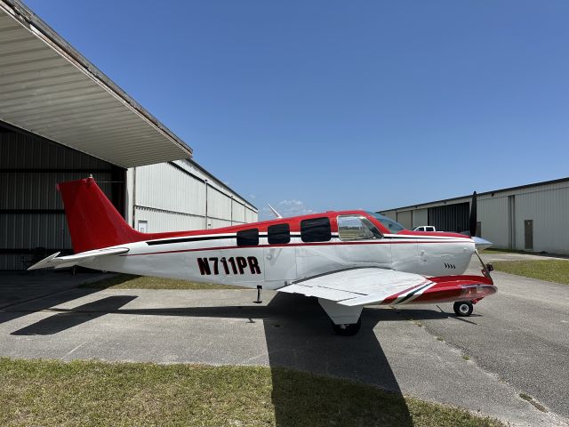 Beechcraft Bonanza (36) (N711PR)